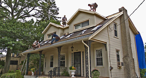 Quick and Trustworthy Emergency Roof Repair Services in Mayfair, CA